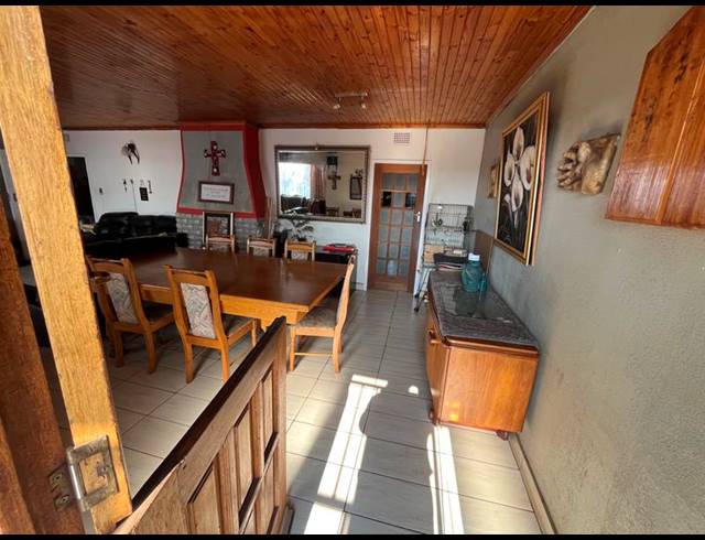 5 BEDROOM HOUSE FOR SALE IN DALPARK